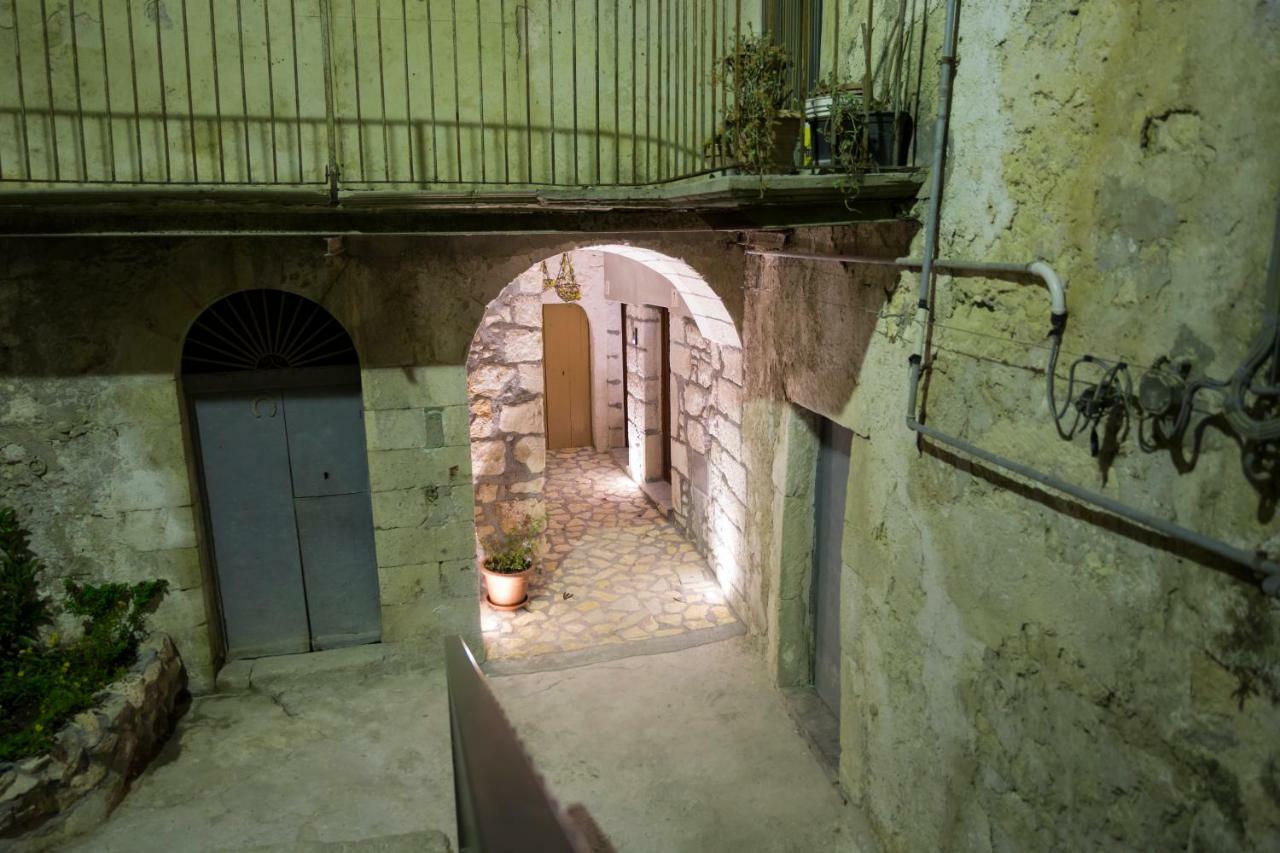 Vila Casa Arco Antico Caltabellotta Exteriér fotografie